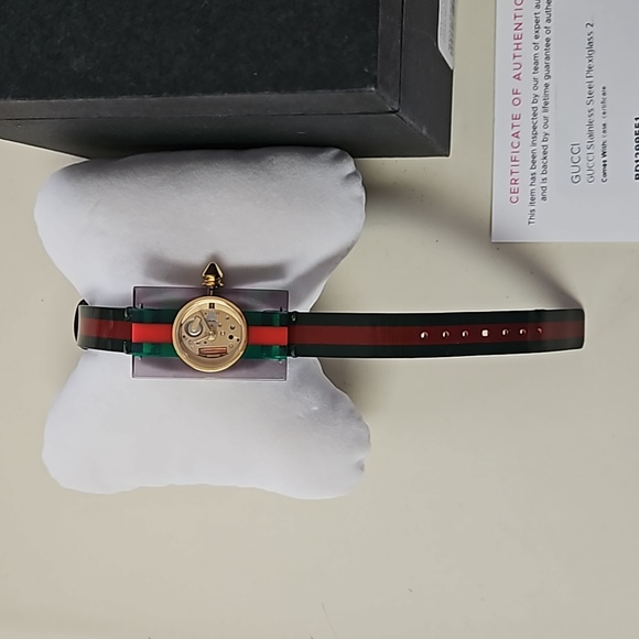 Authentic Gucci Watch Red Green Plexiglass Gold Bee Modern Luxury Designer Watch - Picture 3 of 16